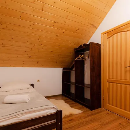 Dom wakacyjny Pod Wulkanem Krosnica (Lesser Poland)